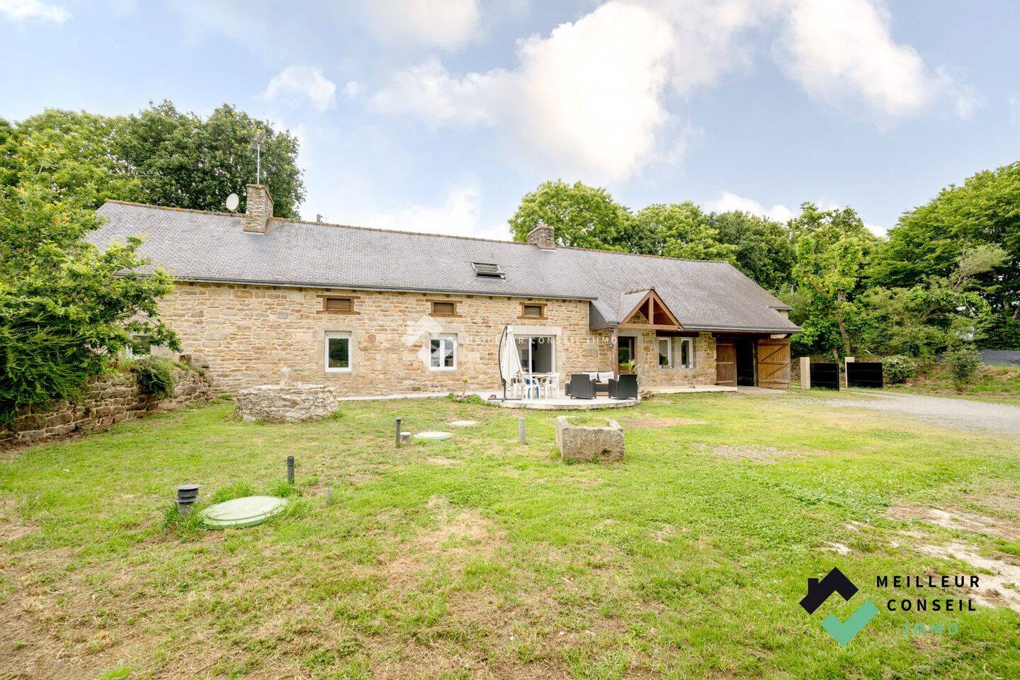 Maison 9 pièces 166 m² · à Le Fœil · 165,7 m² · 325 000 €