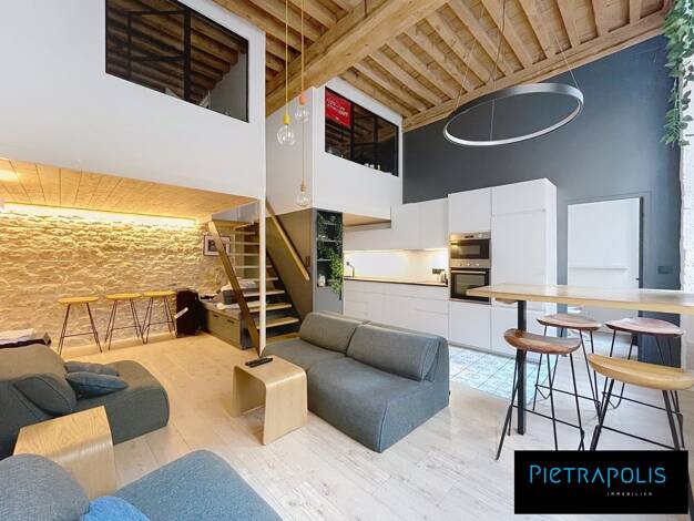 Duplex à vendre 485 000 € 5 pièces 4 chambres 87 m² Étage 1/5 Terreaux Lyon 1er arrondissement 69001