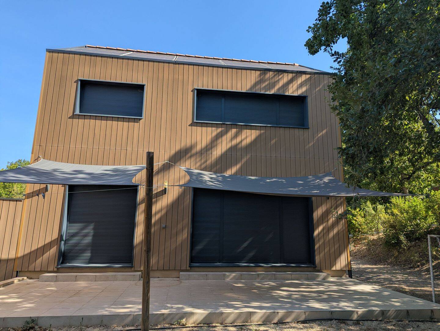 Maison 5 pièces 120 m² · à Venelles · 120 m² · 2 500 €