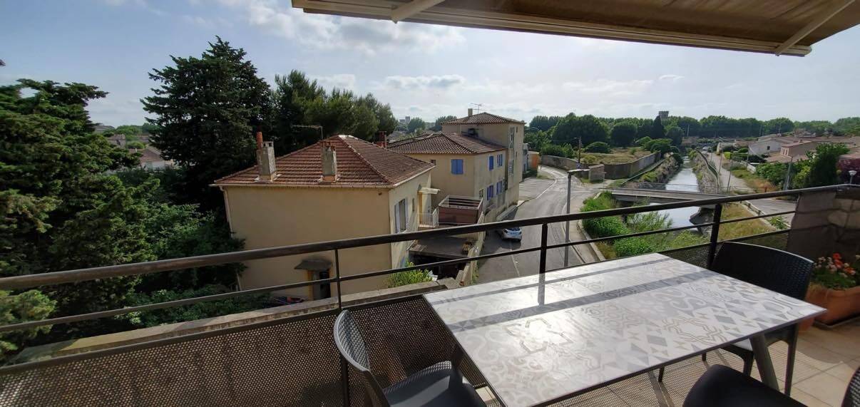 Appartement 3 pièces 65 m² · à Arles · 64,6 m² · 192 000 €