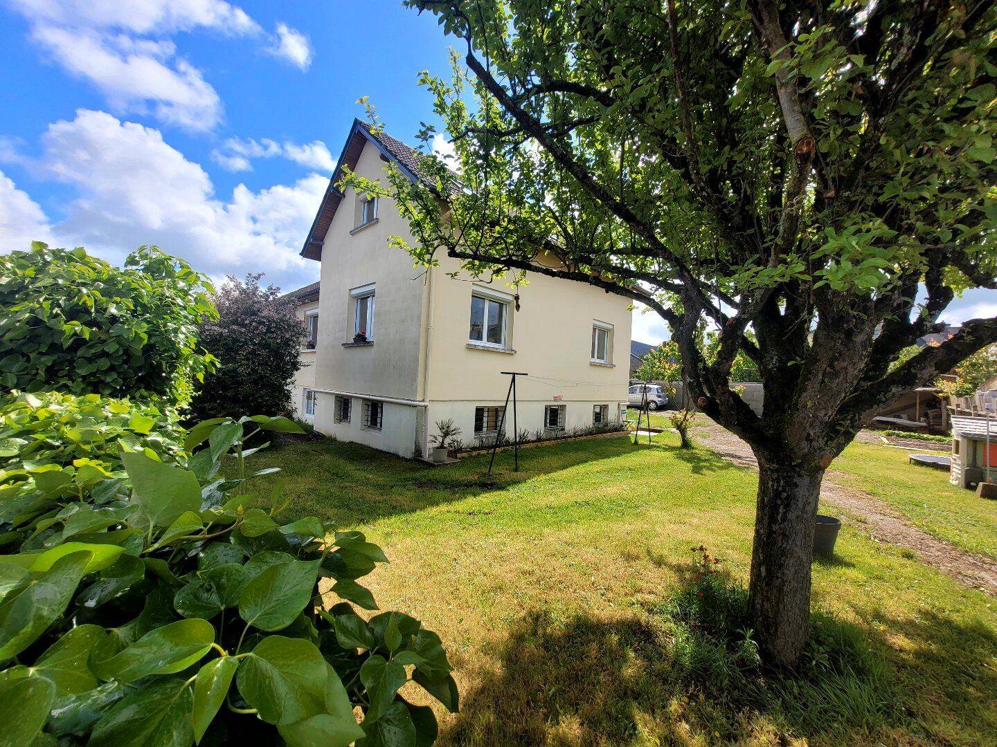Maison 9 pièces 140 m² · à Dozulé · 140 m² · 399 000 €