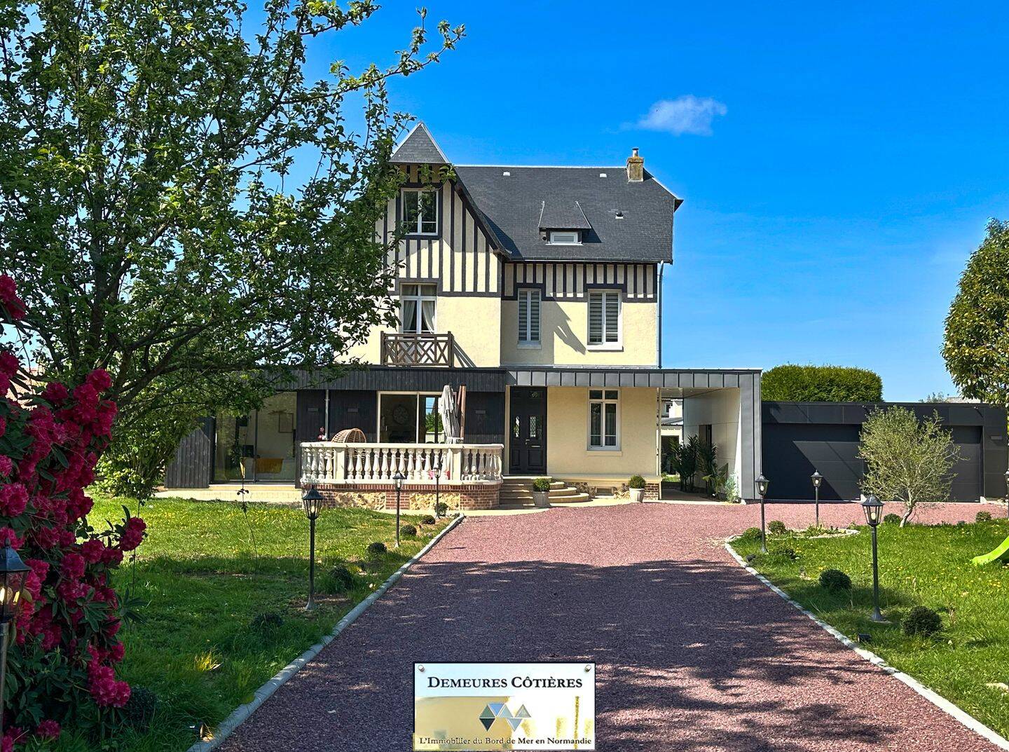 Maison 7 pièces 215 m² · à Fécamp · 215 m² · 572 000 €