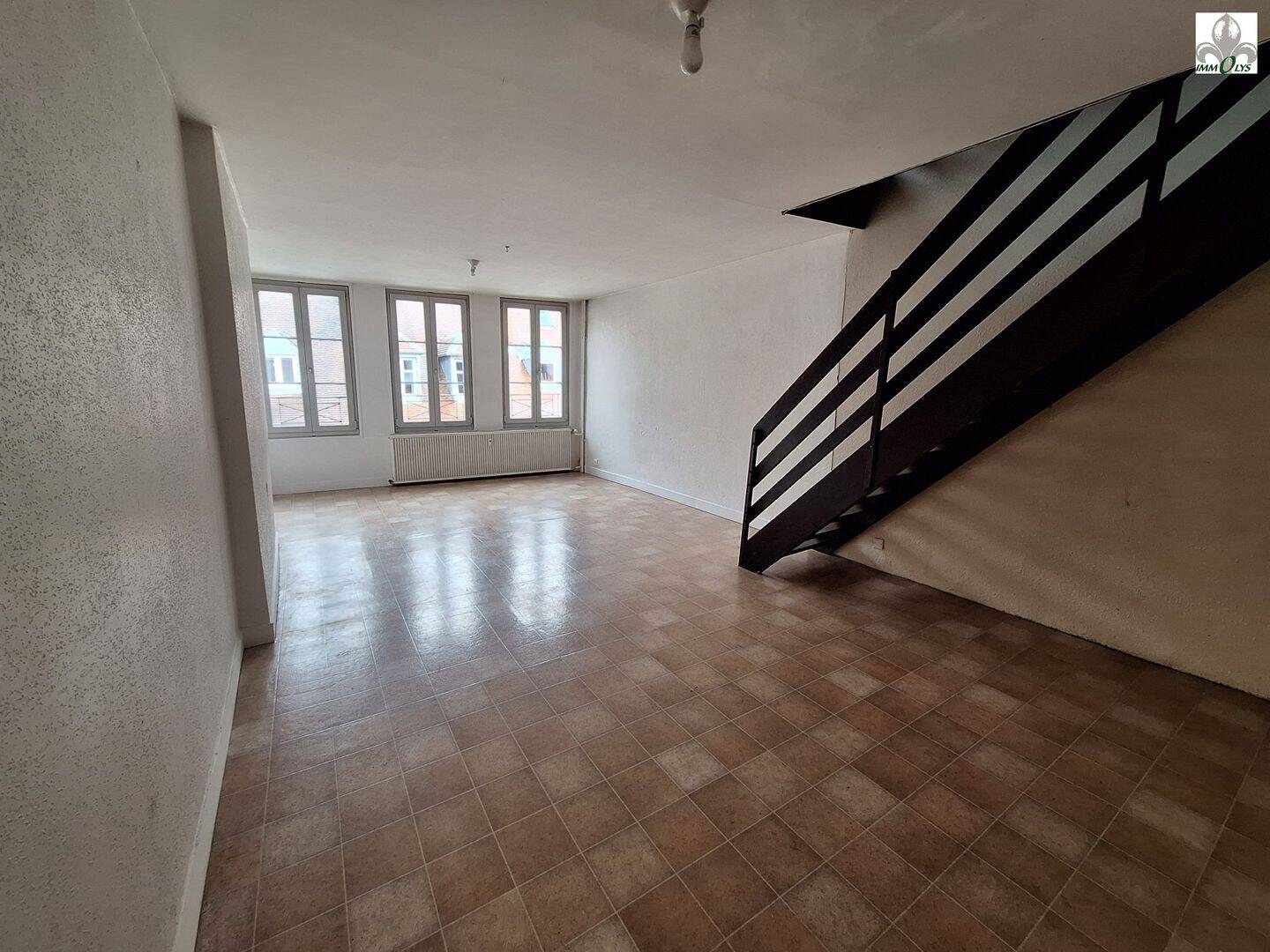 4 pièces 94 m² · à Besançon · 94 m² · 1 000 €