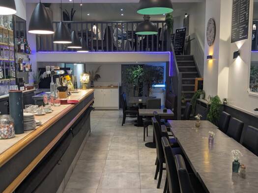 Bar / Café à vendre Fonds de commerce 388 800 € 112 m² d'espace de restauration Matabiau Toulouse 31000