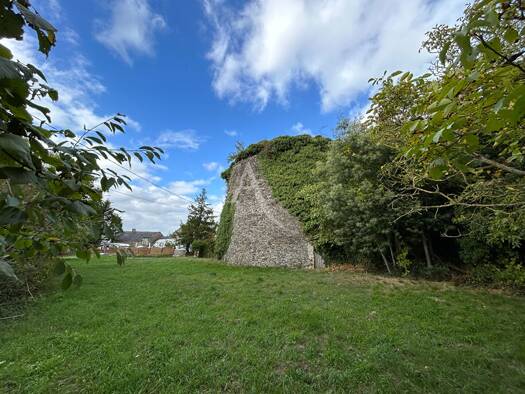 Terrain constructible à vendre 39 990 € 1 536 m² de terrain Mauges-sur-Loire 49570