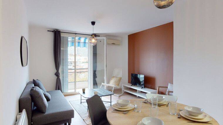 4 pièces 66 m² · à Marseille 3ème Arrondissement · 66 m² · 450 €