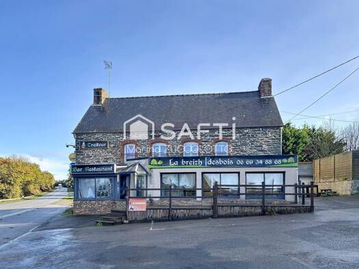 Immeuble à vendre 158 000 € 262 m² Loyat 56800