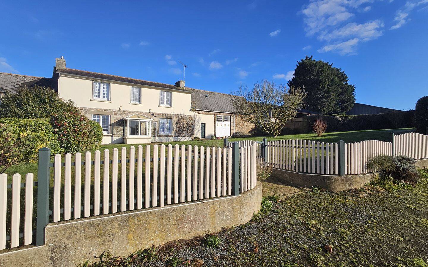 Maison 5 pièces 138 m² · à Goudelin · 138 m² · 199 500 €