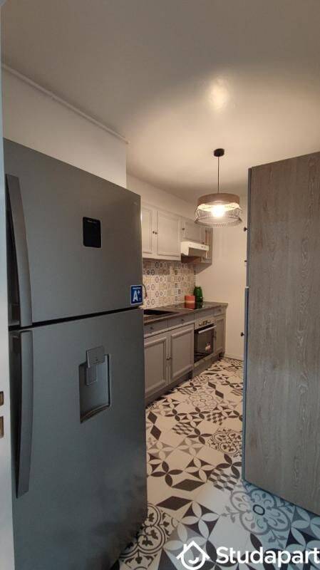 1 pièce 10 m² · à Mantes-la-Ville · 10 m² · 475 €