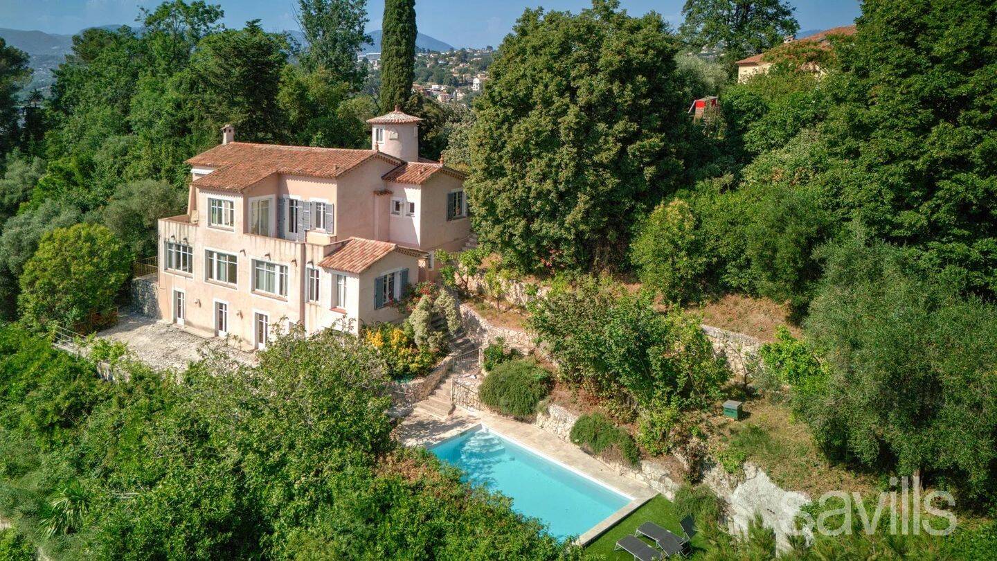 Maison 10 pièces 250 m² · à Villeneuve-Loubet · 250 m² · 1 225 000 €