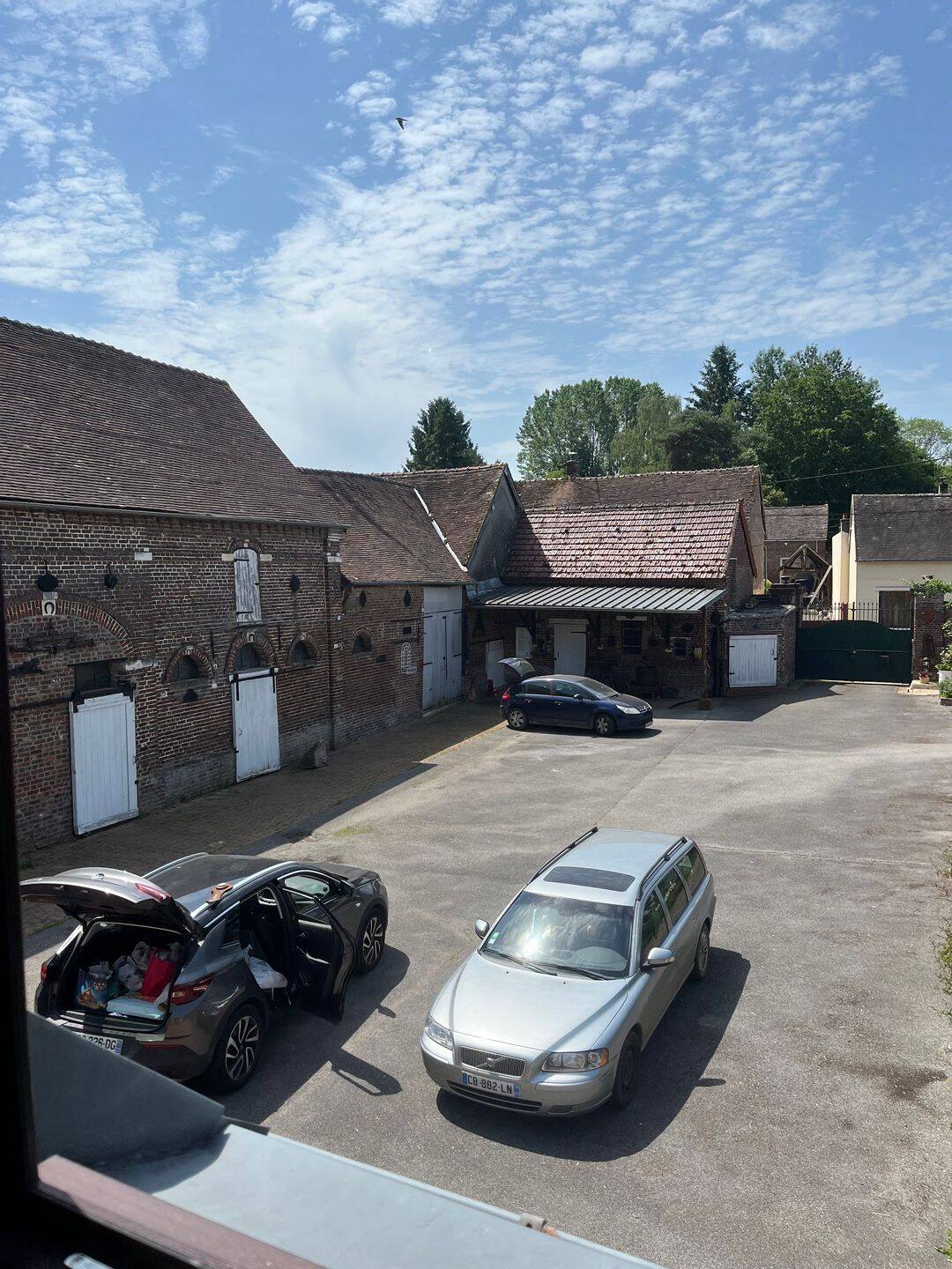Maison 5 pièces 250 m² · à Saint-Martin-le-Nœud · 250 m² · 350 000 €