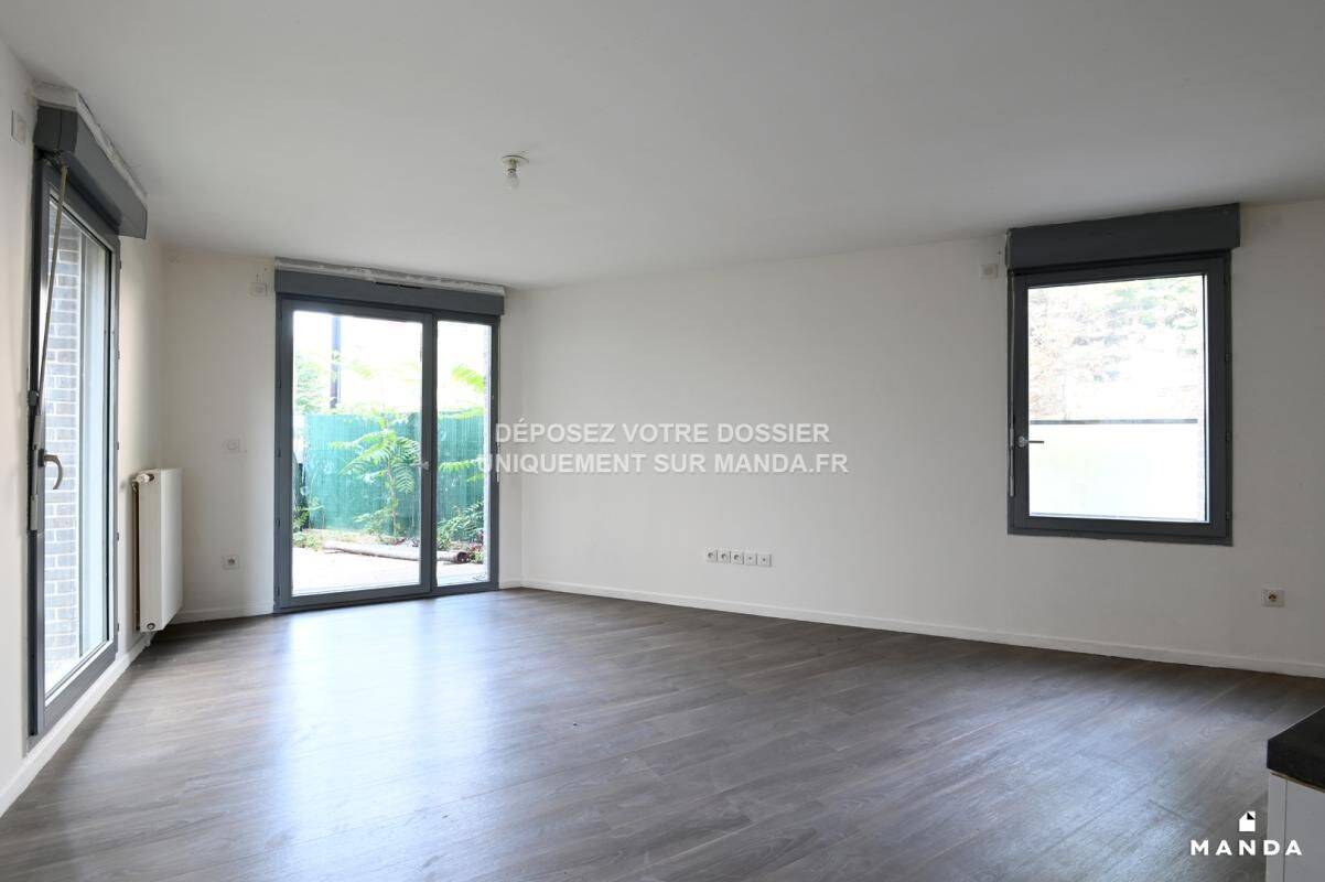Appartement 3 pièces 74 m² · à Aubervilliers · 74 m² · 1 310 €