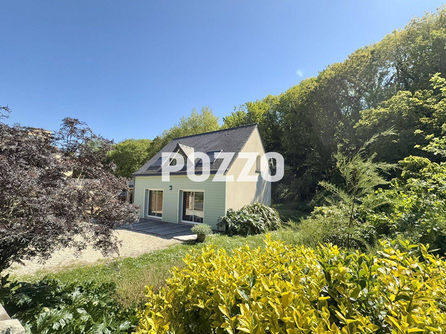 Maison 6 pièces 92 m² · à Donville-les-Bains · 92 m² · 395 000 €