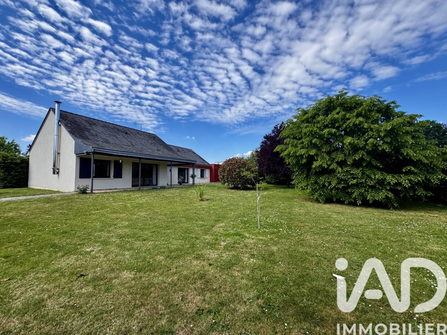 Maison 8 pièces 187 m² · à Tiercé · 187 m² · 390 000 €
