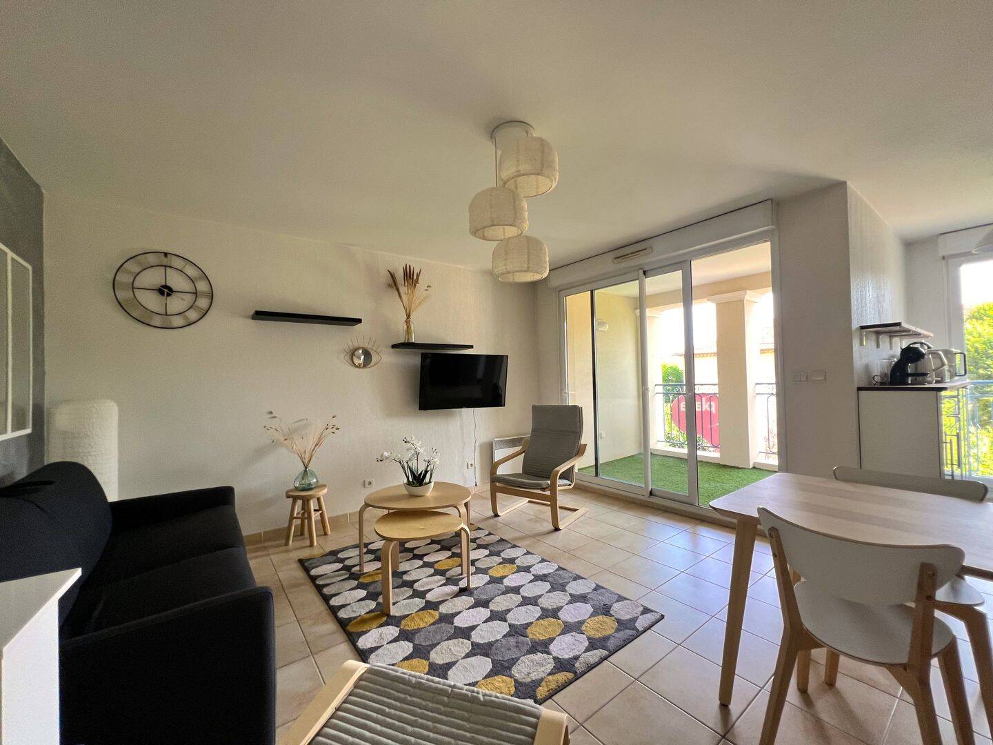 Appartement 2 pièces 43 m² · à Saint-Maximin-la-Sainte-Baume · 43 m² · 237 000 €