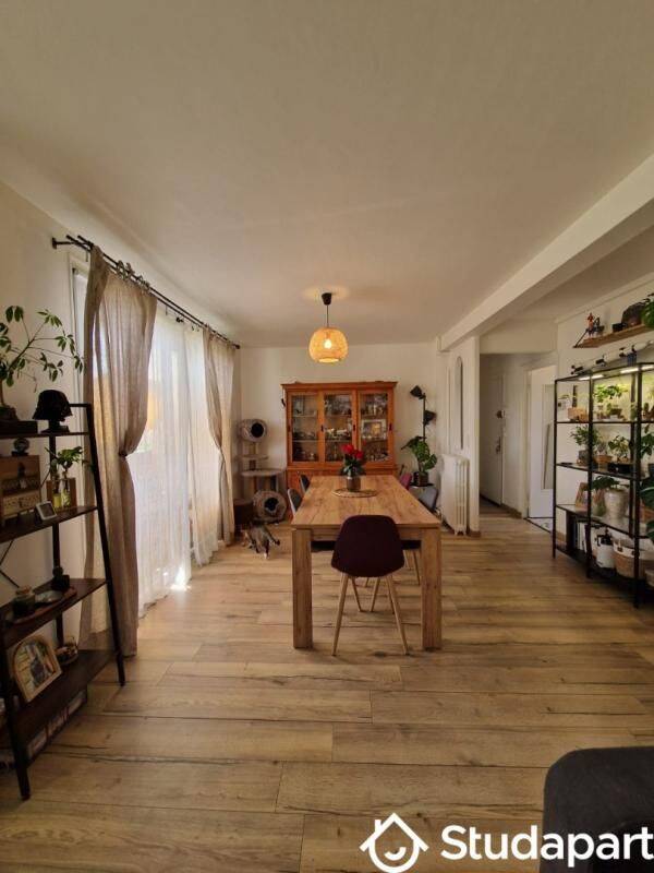 Appartement 3 pièces 65 m² · à Tinqueux · 65 m² · 820 €