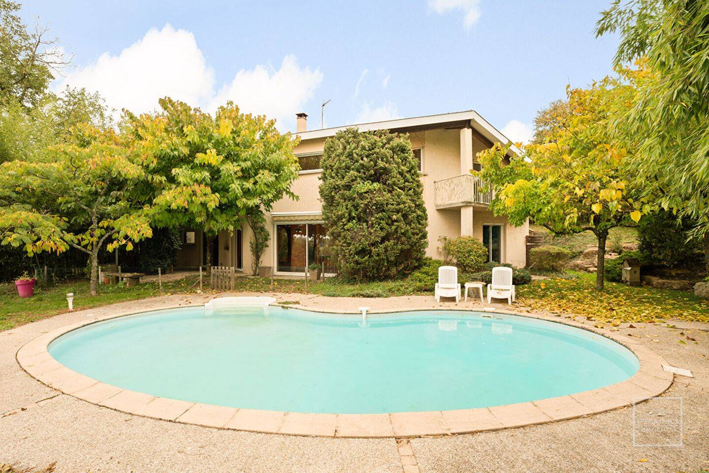 Maison 7 pièces 219 m² · à Dardilly · 219 m² · 745 000 €