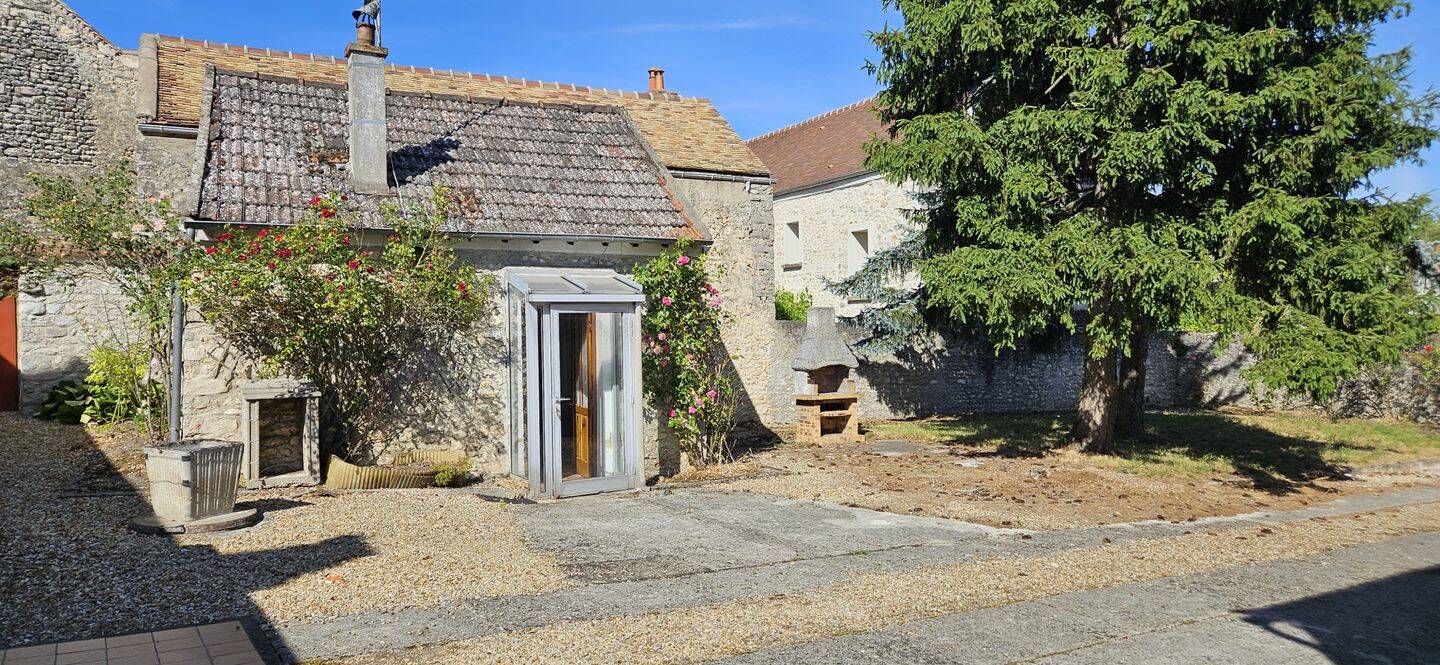 Maison 1 pièce 18 m² · à Cerny · 18 m² · 76 000 €