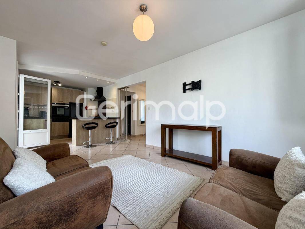 Appartement 3 pièces 57 m² · à Annecy · 57 m² · 1 300 €