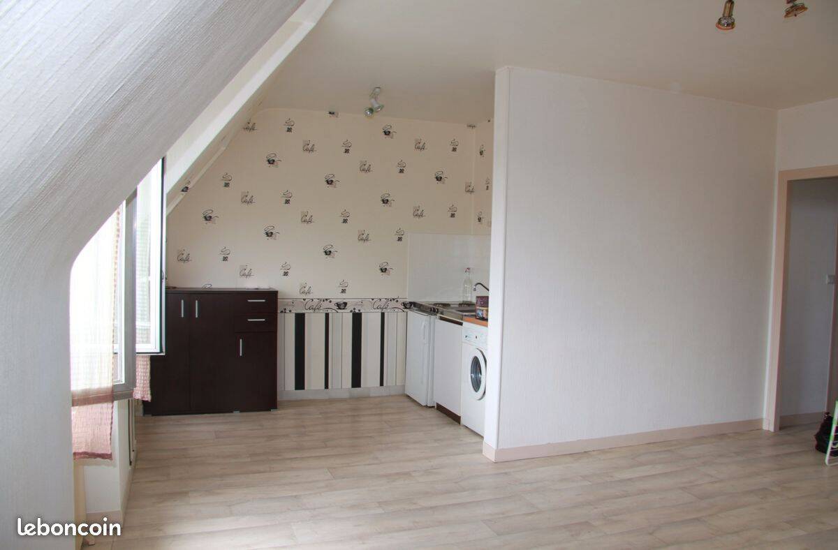 Appartement 1 pièce 32 m² · à Selles-sur-Cher · 32 m² · 370 €/mois
