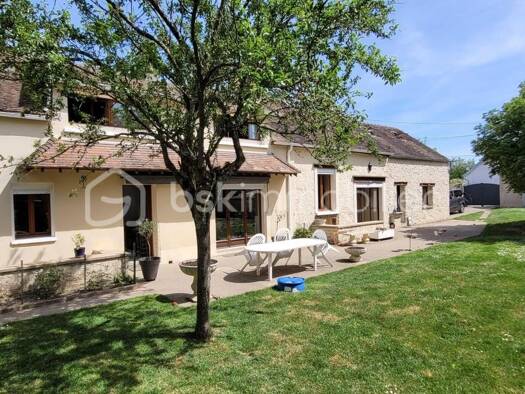 Ferme à vendre 303 000 € 8 pièces 4 chambres 175 m² 865 m² de terrain Ville Basse-Centre Montereau-Fault-Yonne 77130