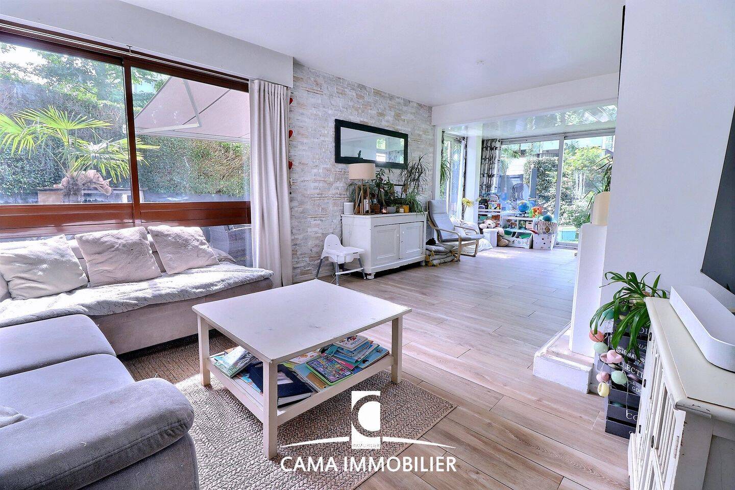 Appartement 4 pièces 80 m² · à Fontenay-le-Fleury · 79,6 m² · 275 000 €