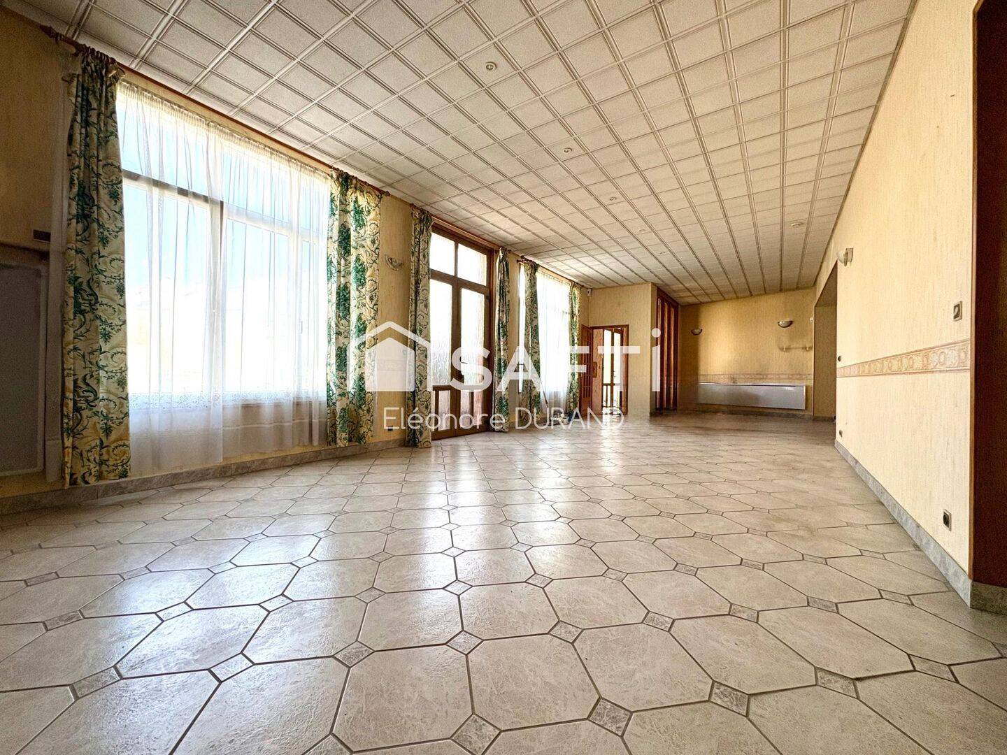 Maison 7 pièces 170 m² · à Reims · 170 m² · 205 000 €