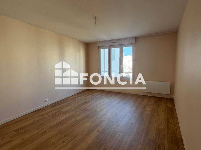 Appartement 3 pièces 63 m² · à Orléans · 63,1 m² · 760 €