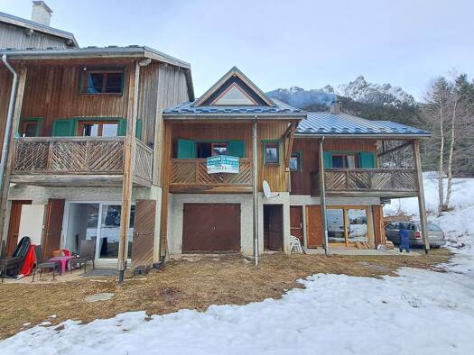 Maison à vendre 171 000 € 4 pièces 2 chambres 60 m² 95 m² de terrain La Morte 38350