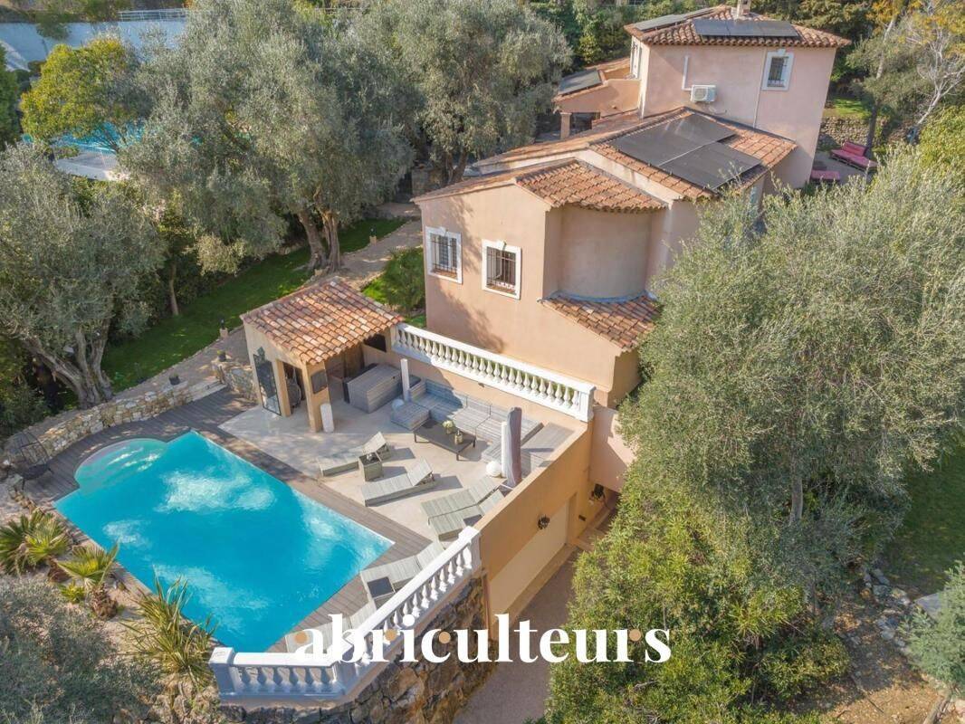 Maison 6 pièces 313 m² · à Le Cannet · 313 m² · 1 900 000 €