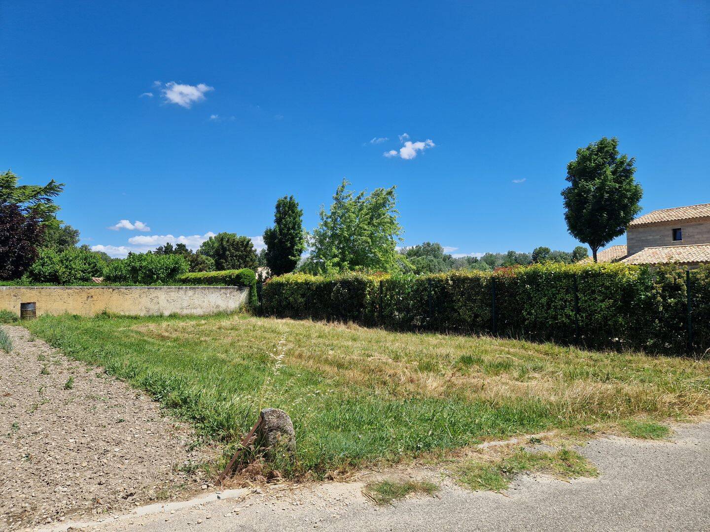 Terrain de 290 m² à Richerenches - photo 2