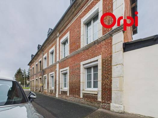 Maison de ville à vendre 149 000 € 4 pièces 3 chambres 105 m² 113 m² de terrain Brionne 27800