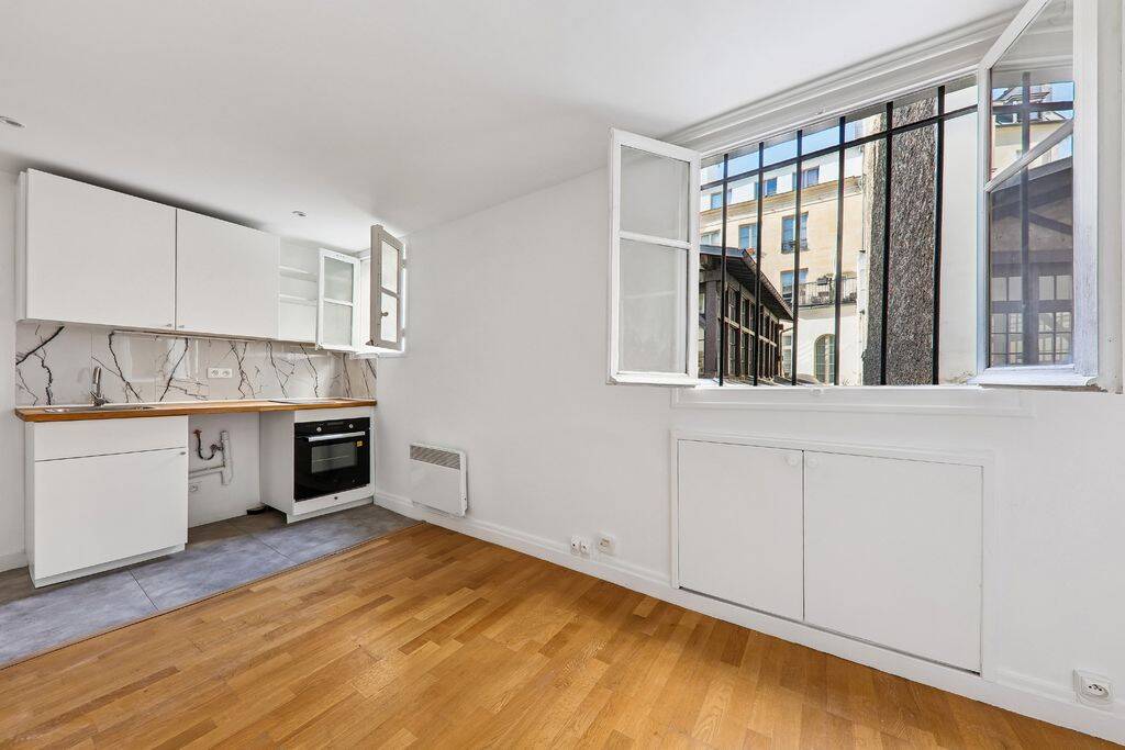 Appartement 2 pièces 28 m² · à Paris 4ème Arrondissement · 27,8 m² · 325 000 €