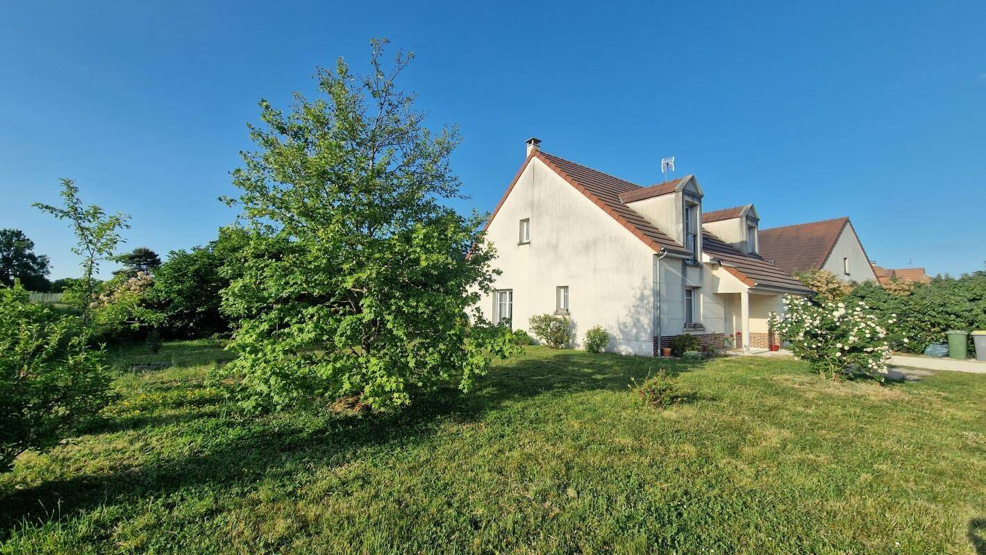 Maison 5 pièces 120 m² · à Fleury-les-Aubrais · 120 m² · 320 000 €