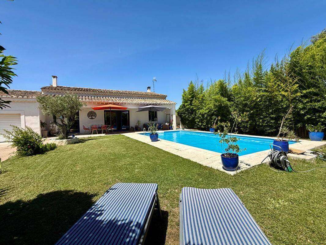 Maison 5 pièces 139 m² · à Maussane-les-Alpilles · 139 m² · 695 000 €