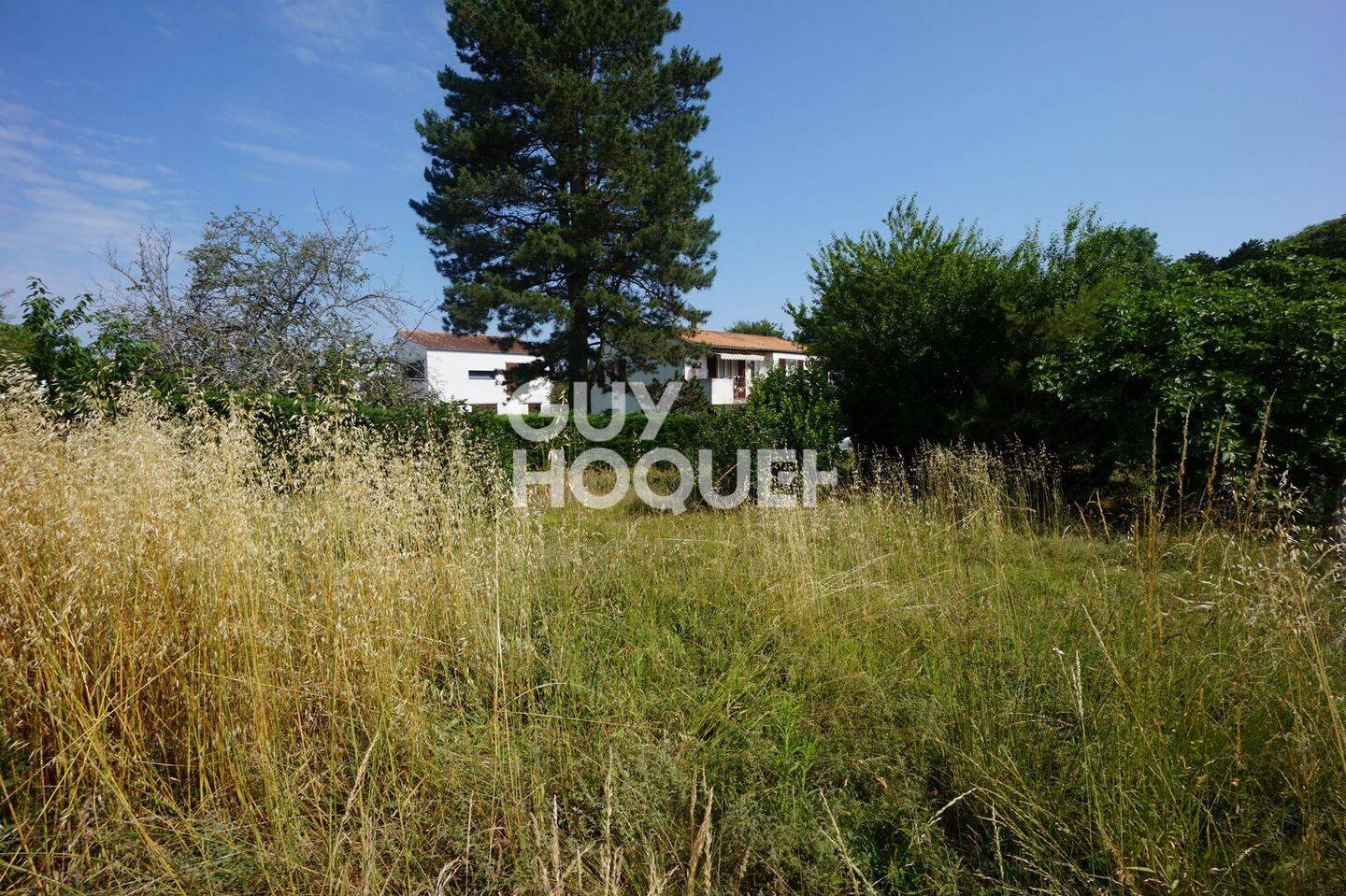 Terrain de 681 m² à Royan - photo 2