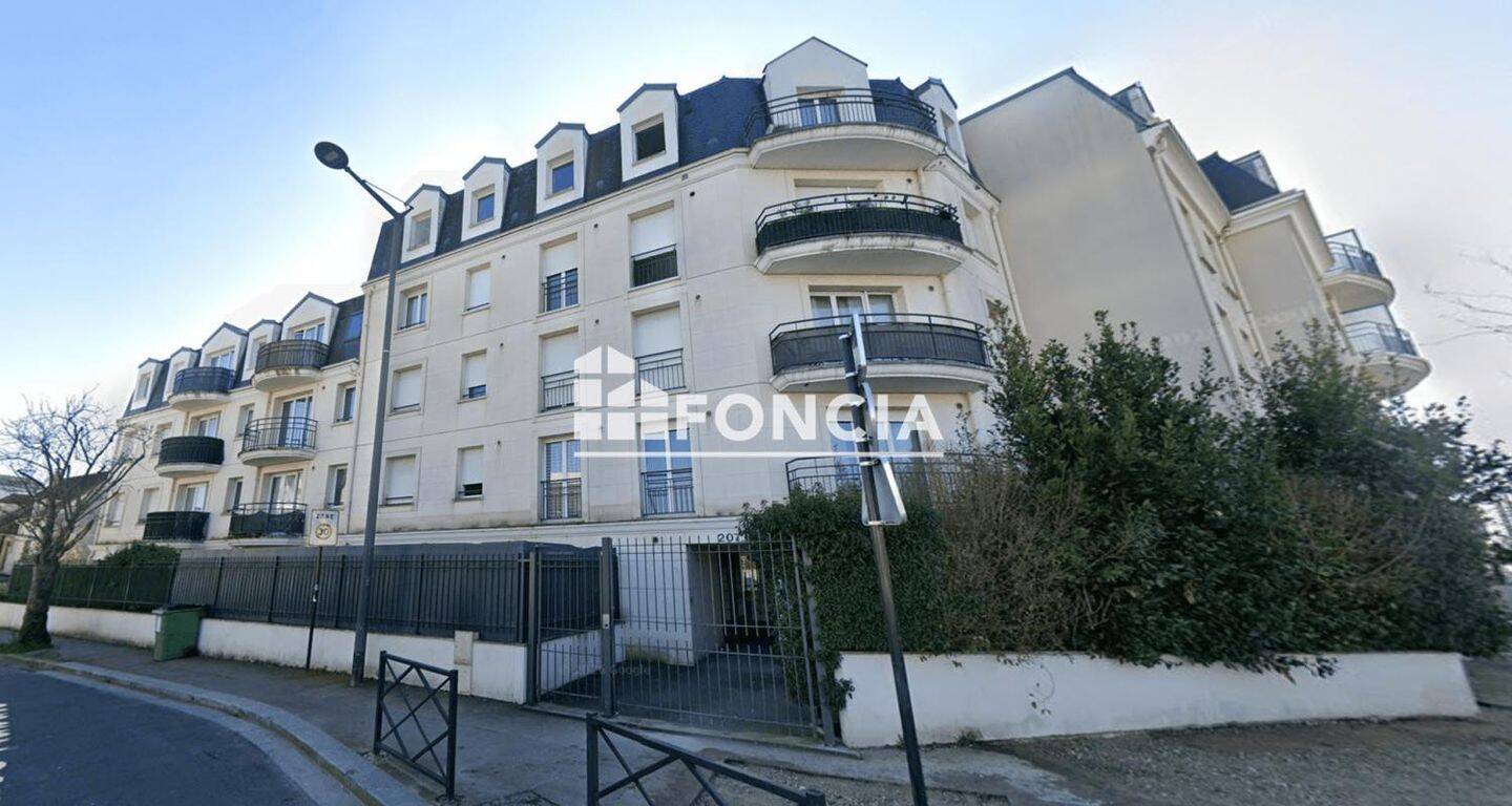 Appartement 3 pièces 57 m² · à Antony · 57 m² · 1 213 €