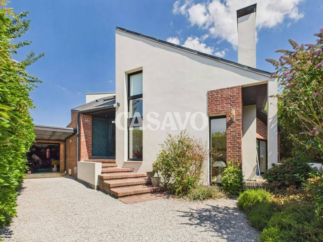 Maison 8 pièces 290 m² · à Villeneuve-d'Ascq · 290 m² · 990 000 €