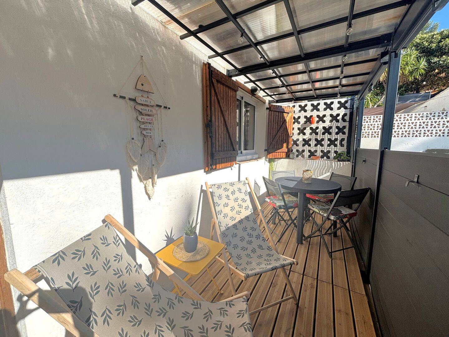 Appartement 1 pièce 28 m² · à Cassis · 28,1 m² · 850 €