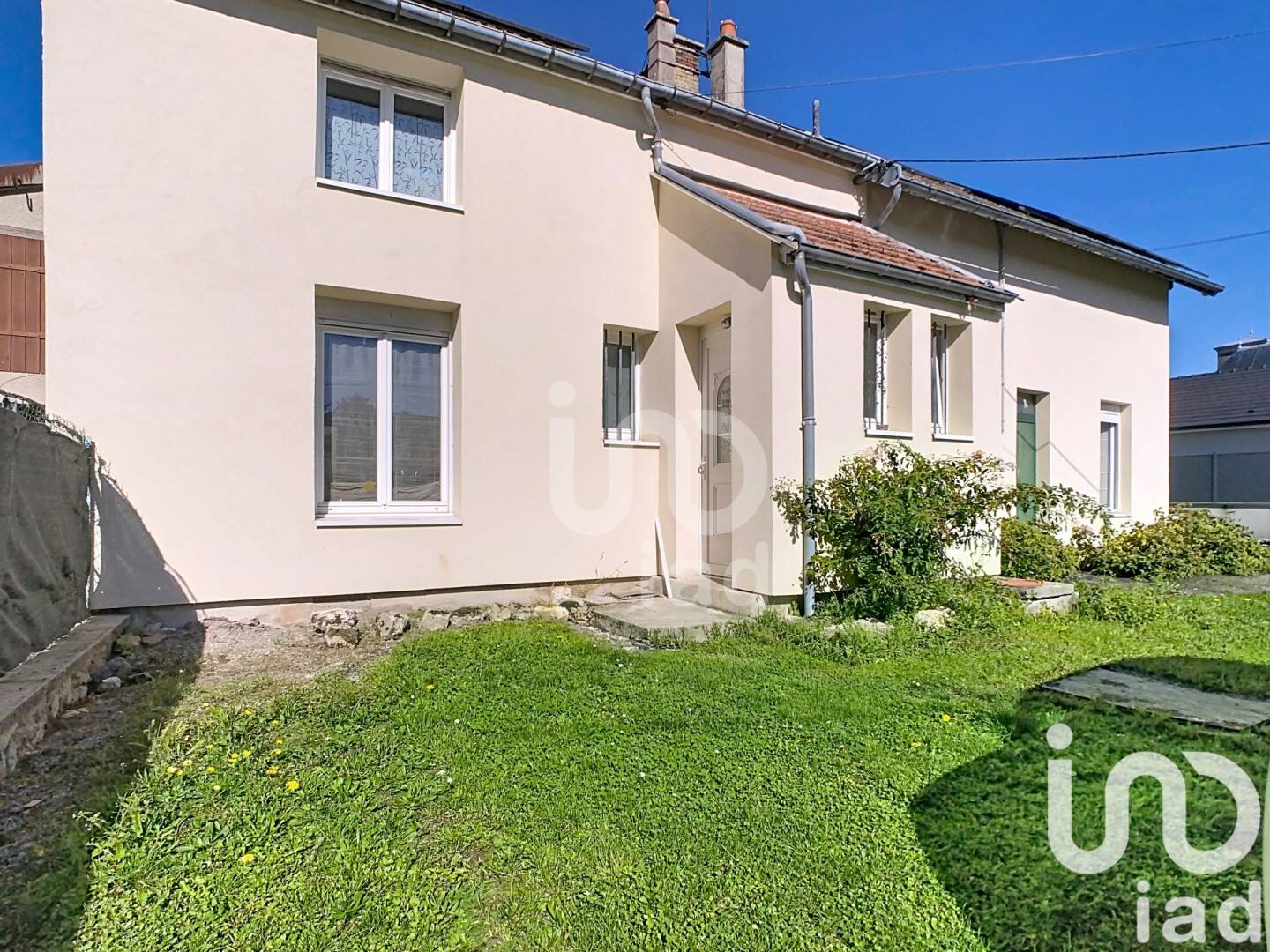Maison 6 pièces 148 m² · à Fère-Champenoise · 148 m² · 157 500 €