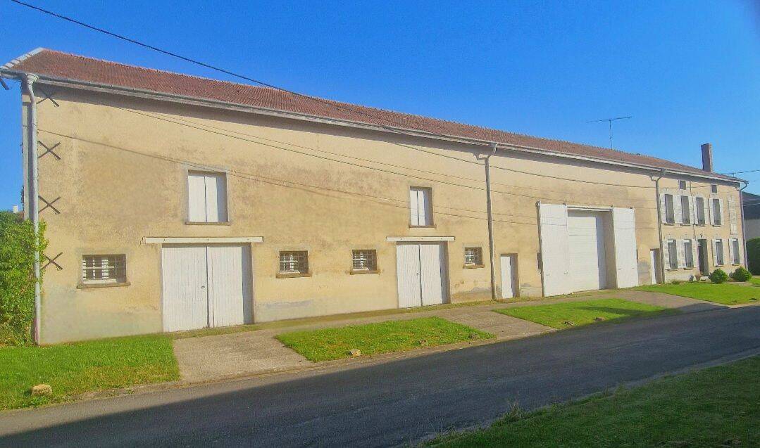 Maison 10 pièces 360 m² · à Mouzay · 360 m² · 497 000 €