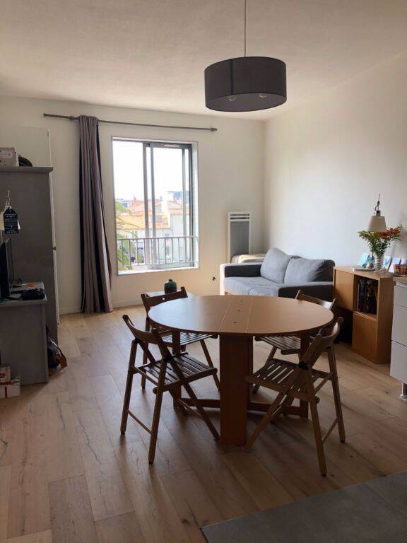 Appartement 2 pièces 43 m² · à La Rochelle · 43 m² · 720 €