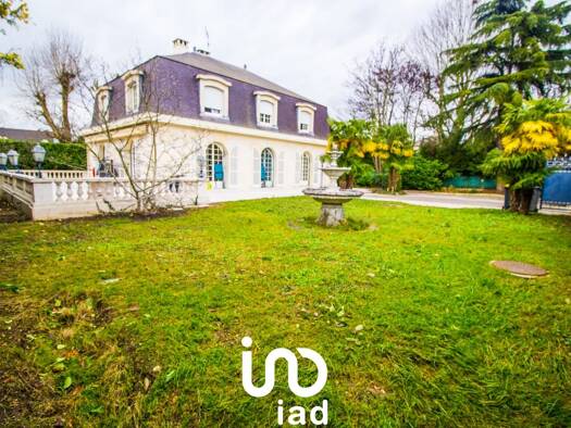 Maison à louer 5 000 € 6 pièces 5 chambres 270 m² 1 500 m² de terrain Emy les Pres Cormeilles-en-Parisis 95240