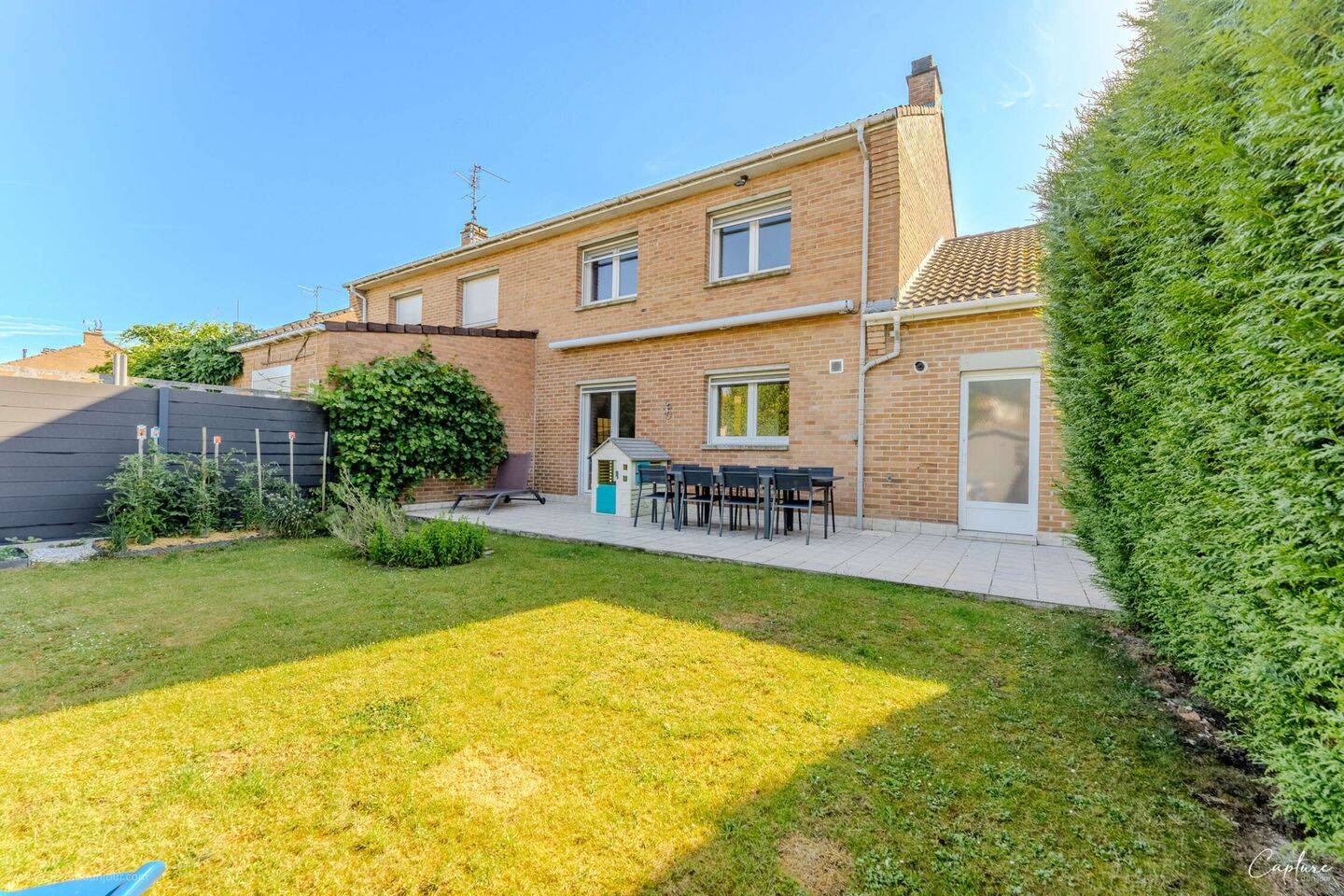 Maison 5 pièces 105 m² · à Allennes-les-Marais · 105 m² · 283 000 €