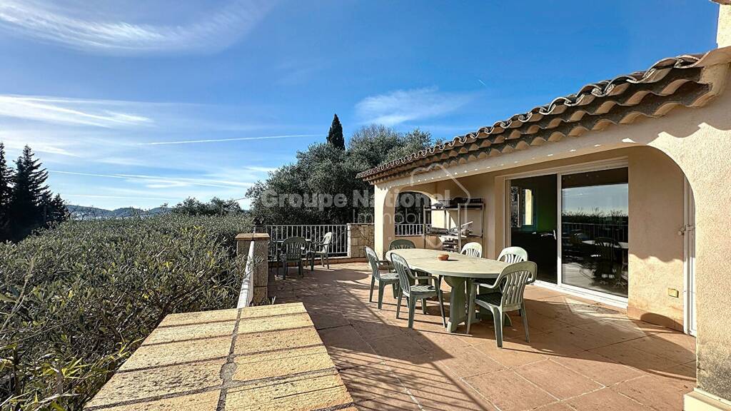 Maison à vendre 735 000 € 8 pièces 5 chambres 165 m² 2 189 m² de terrain Le Tignet 06530