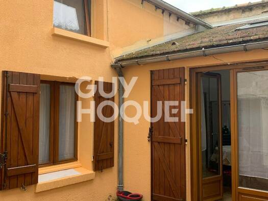 Maison de ville à vendre 82 000 € 2 pièces 1 chambre 54 m² Le Malesherbois 45330