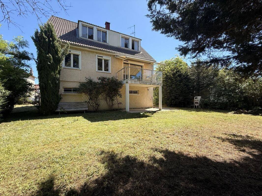 Maison 5 pièces 117 m² · à Dijon · 117,2 m² · 370 000 €