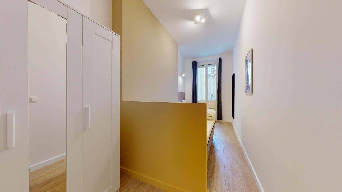 1 pièce 15 m² · à Marseille 1er Arrondissement · 15 m² · 590 €/mois