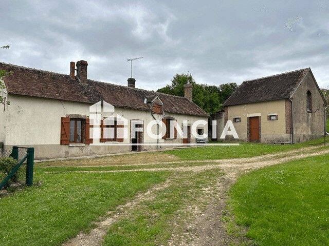 Maison 2 pièces 62 m² · à La Selle-en-Hermoy · 62,3 m² · 686 €