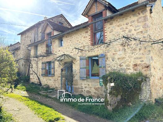 Maison à vendre 172 000 € 6 pièces 5 chambres 108 m² 1 027 m² de terrain Causse-et-Diège 12700